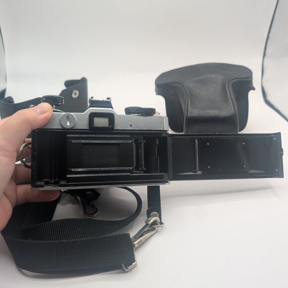 Vintage Fujica ST705 35mm Film camera with lens & case - Picture 6 of 8